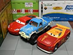 マテル カーズ フェラーリ トミカ ディズニー ハイラックス シュワヴェッツ