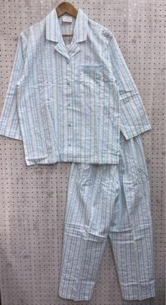 新品 courreges paris シアサッカーストライプ パジャマ上下 新品 courreges paris シアサッカーストライプ パジャマ上下