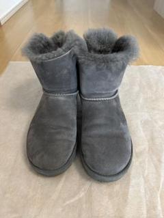 UGG ミニベイリーボウ スネーク ７ 未使用品 楽天市場】UGG ムートン トドラー キッズ ブーツ アグ ミニ