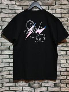 サンダーボルトプロジェクトバイフラグメント&ポケモン★ミュウプリントTシャツ