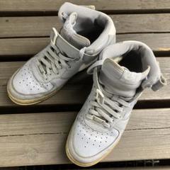 Nike Air Force 1 グレー ハイカットのサムネイル