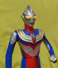 ウルトラマンティガ クリアレッドラメ版 ウルトラヒーローシリーズ イベント限定品