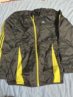 adidas ウィンドブレーカー 黒/黄色