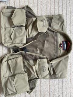 SIMMS フィッシングベスト Sサイズ ベージュ　値下げ可能 SIMMS フィッシングベスト Lサイズ - メルカリ