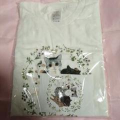 フェリシモ猫部　山野りんりん　ホワイトTシャツのサムネイル
