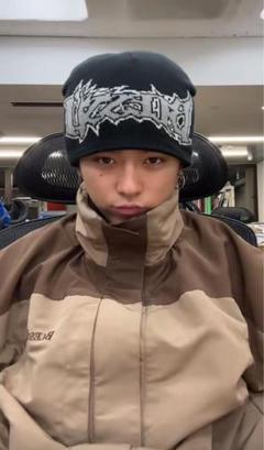 Bless U マウンテンパーカーのサムネイル