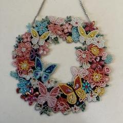 完成品 ダイヤモンドアート 花と蝶 壁掛け