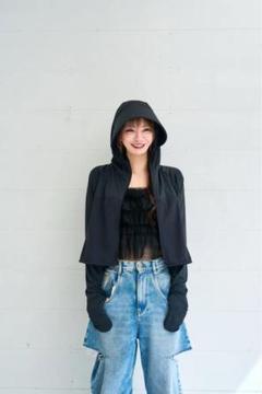 成瀬愛里さん　遮光パーカー　ブラック 成瀬愛理 遮光パーカー 美品 - メルカリ