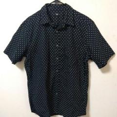 UNIQLO ユニクロ ネイビー ドット柄 半袖シャツ ボタンアップスタイル