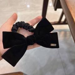 黒　ヘアゴム　シュシュ　ヘアアクセサリー　リボン　ベロア　髪ゴム　ヘアアレンジ