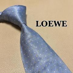 美品✨LOEWE ネクタイ　ロエベ アナグラム　ジャガード　光沢感　ロゴ LOEWE ロエベ シルク100% ドット ネクタイ 赤 レッド ロゴ刺繍