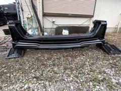 引き取り限定 80ヴォクシーモデリスタハーフ付きリアバンパー 引き取り限定 80ヴォクシーモデリスタハーフ付きリアバンパー