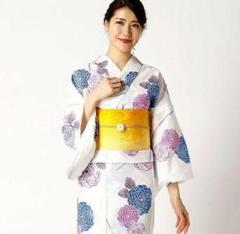 【新品 未使用品】マルイ　アールユー　花柄浴衣 楽天市場】浴衣（さくら）／アールユー（浴衣）(ru) : 丸井
