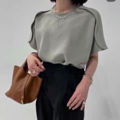 2025年最新】ヨンファTシャツの人気アイテム - メルカリ