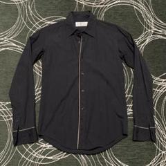 Vanquish gold logo print black shirt emo