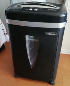 フェローズ Fellowes マイクロカットシュレッダー M-450Cs-2 Amazon.co.jp: フェローズ シュレッダー 業務用 オートフィード
