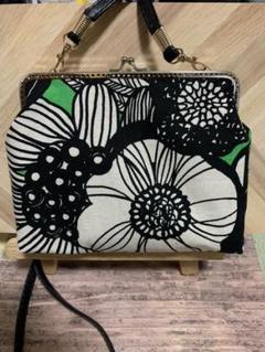 【人気柄】☺︎ハンドメイド☺︎コットンこばやしアートフラワー柄 がま口ミニショルダー