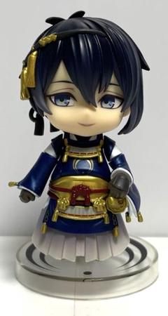【未開封品】ねんどろいど 三日月宗近 家紋付き台座あり Amazon.co.jp: ねんどろいど 刀剣乱舞-ONLINE- 三日月宗近