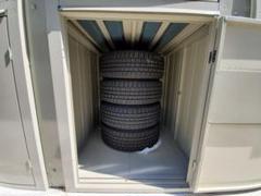 スタッドレス ウィンターマックスWM01 205/55R16 2017年製