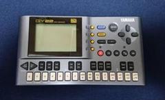 YAMAHA QY22