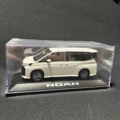 Amazon | みトヨタ 1/30 新型 ノア S-Z 90系 カラーサンプル