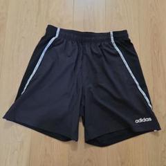 adidas ハーフパンツ