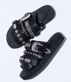 【トーガ】レザーサンダル バックルストラップ ブラック Toga Pulla バックルストラップ サンダル | ブラック | FARFETCH JP