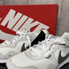 タイムセール新品NIKE ナイキ ベンチャーランナー 27.5スニーカーシューズ