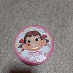 ペコちゃん50周年キャンディ缶