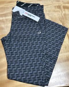 新品　定価から、 ほぼ半額　MBE ゴルフパンツ Mサイズ 新品 定価から、 ほぼ半額 MBE ゴルフパンツ Mサイズ - メルカリ