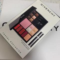 ジバンシー メイクアップエッセンシャルパレット 新品