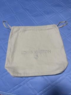 ルイヴィトン　布袋　大　20枚 louis-vuitton-zippy-wallet--