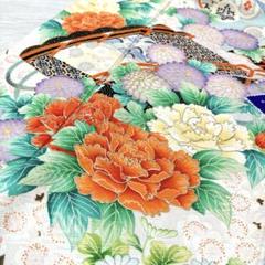 振袖 袷 着物 正絹 刺繍 水色 四季の花 牡丹 菊 梅 桜 金彩加工