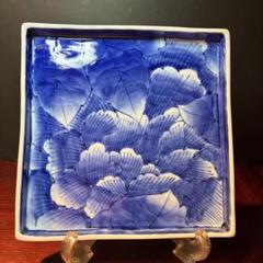 有田焼　福泉窯 つわぶき型青白い陶器皿３枚➕１枚 有田焼 福泉窯 つわぶき型青白い陶器皿3枚➕1枚-激安の注文