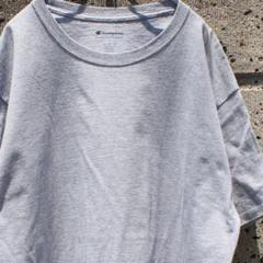 champion チャンピオン 袖ロゴワッペン 良質無地生地 古着 Tシャツ