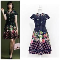TED BAKER  テッドベイカー  ハイネック  フラワープリントブラウス TED BAKER テッドベイカー フラワープリント フレア ワンピース