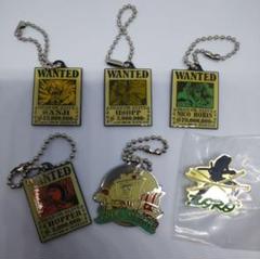 ONE PIECE　ワンピース　 メタルキーホルダー　ピンバッジのサムネイル