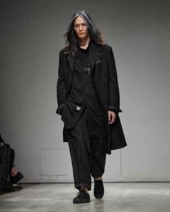 【名作】ヨウジヤマモトプールオム 23SS フレアスカート布付きパンツ Y's、2024プレフォールコレクションの最新作 | 株式会社ヨウジ