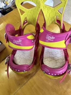 BURTON Scribe Smalls ピンク/イエロー ビンディング Scribe Smalls スノーボードビンディング ピンク/イエロー