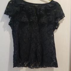 美品　INGEBORG ブラック 半袖ブラウス S INGEBORG ブラック フリル 半袖トップス - メルカリ