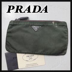 ☆PRADA☆ プラダ ポーチ フラットポーチ グリーン ナイロン 三角プレート