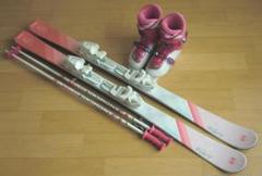 Hart Innocence スキー板とポールセット 138センチ ジュニア Hart Innocence スキー板とポールセット 138センチ ジュニア