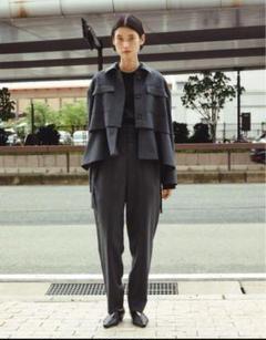 イオレIORE TIERED JACKET / OLIVE GRAY