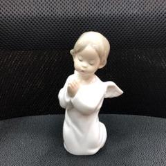 リヤドロ人形陶器製 天使の像 祈りのポーズ説明書付き箱入り