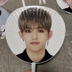 2025年最新】seventeen うちわ エスクプスの人気アイテム - メルカリ