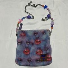 heaven by marc jacobs 手錠ハンドル グレー ナイロンポーチ heaven by marc jacobs 手錠ハンドル グレー ナイロンポーチ