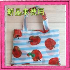 【新品未使用】はらぺこあおむし おむつ替えシート 赤いリンゴ