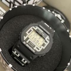 レア　新品　布袋寅泰　G-SHOCK　GUITARHYTHM ピック付 35th HOTEI 35th ANNIVERSARY G-SHOCK GUITARHYTHM MODEL」外箱見本