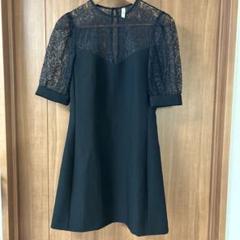 【美品】MNG 黒のレース袖ミニワンピース　サイズSサイズ相当