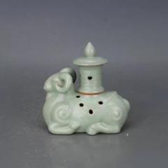 北宋汝窯清涼寺透かし彫りかぼちゃ香薫炉 景徳鎮 陶磁器 装飾品 現代工芸品 置物 宋汝磁器浮彫り羊薫香炉 香道具 装飾品 現代工芸品 美術品 置物